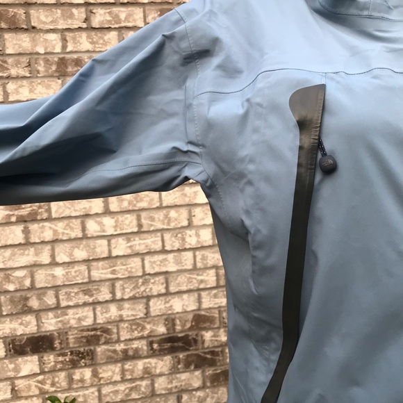 Women's North Face Summit Series Gore-Tex Jacket - Picture 3 of 16